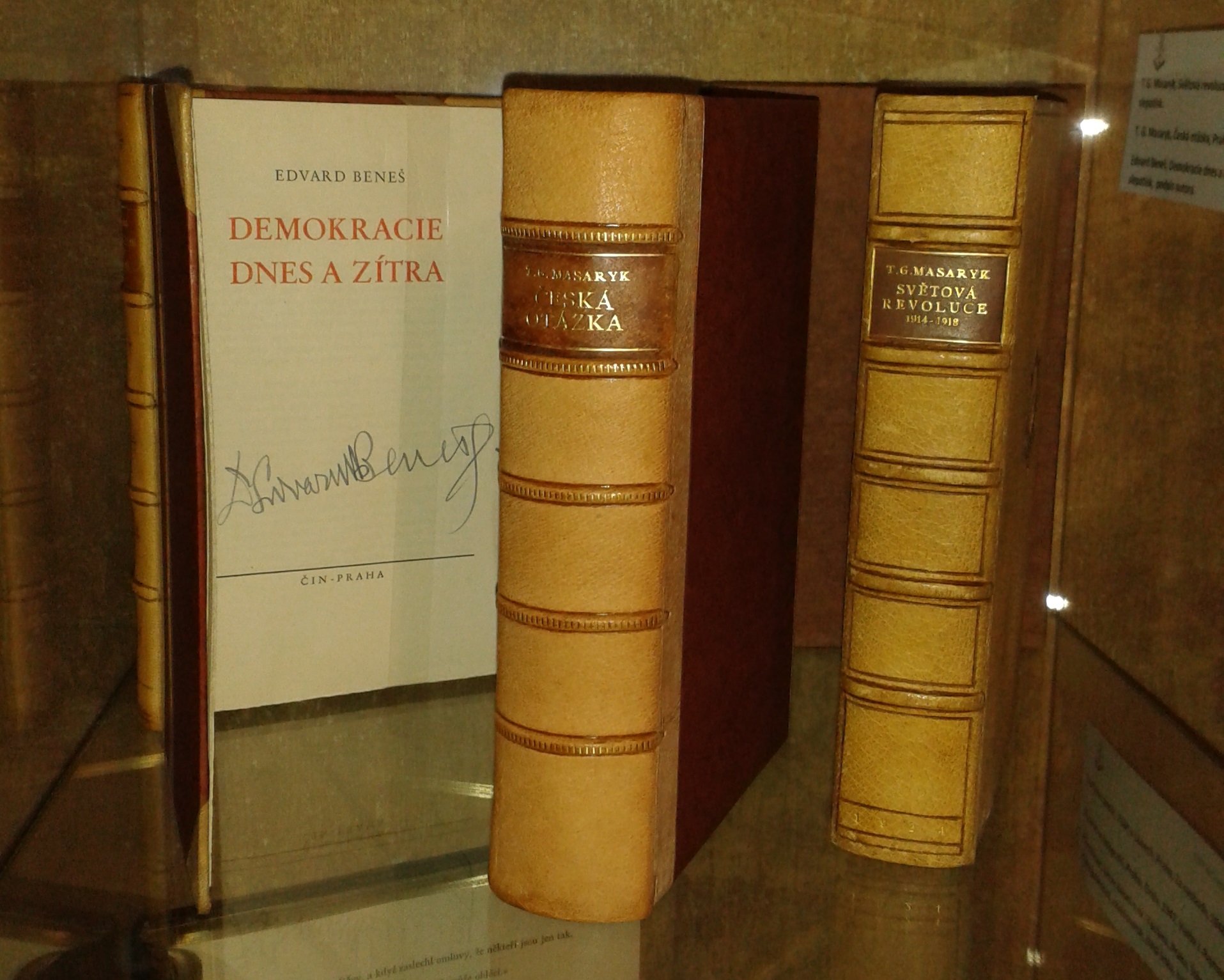 Výstavka ke 100.výročí založení naší republiky